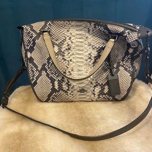 Authentic Coach snakeskin leather shoulder bag with black hardware